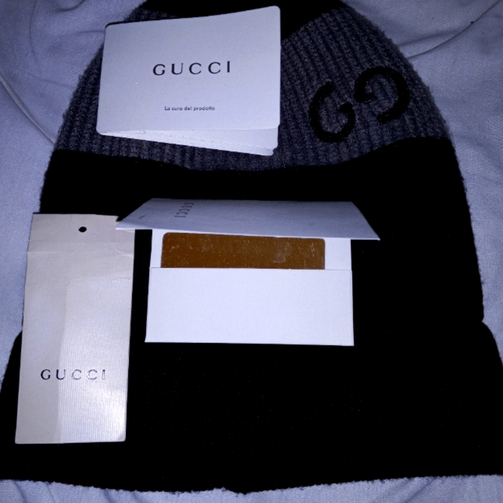 Black & Grey Gucci skull cap